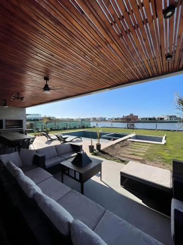 Small villa near Buenos Aires