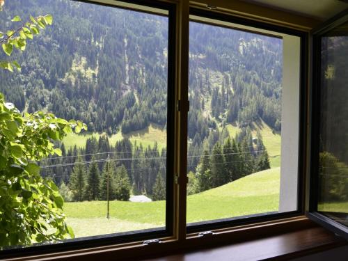  Apartment Alpenrose by Interhome in Kappl