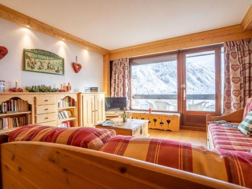 Apartment Le Bec Rouge-2 by Interhome - Location saisonnière - Tignes