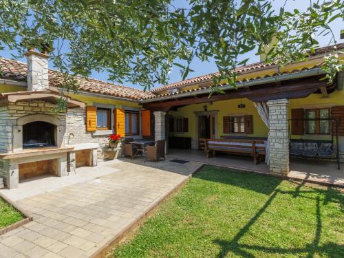 Holiday Home Donada by Interhome in Ruzici