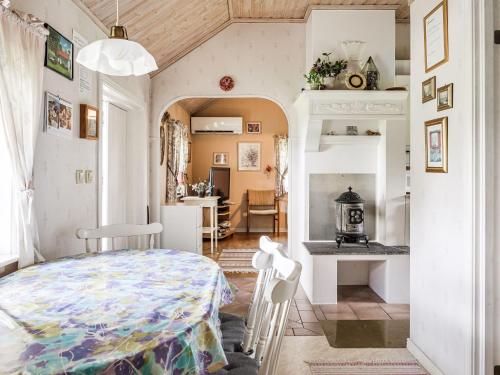 Holiday Home Hökagården by Interhome (Holiday Home Hokagarden by Interhome) in Ahult