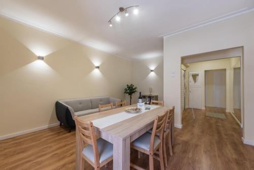 GuestReady - October Tide, Porto