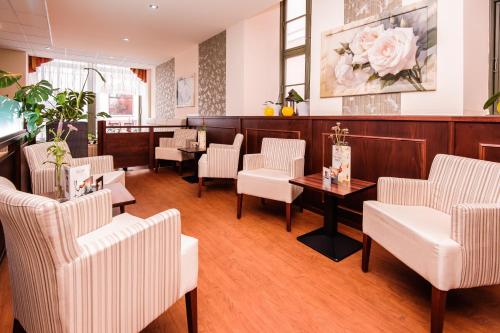 酒吧/高級酒吧, 斯塔迪特·斯德姆酒店 (Stadthotel Stern) in 維斯馬市中心