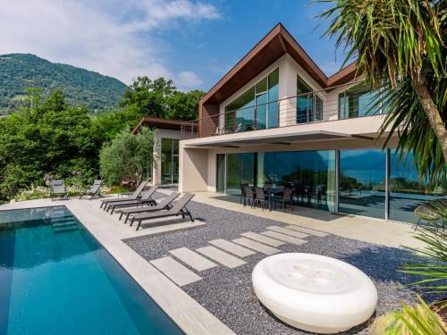 Villa Villa Gau' by Interhome gîte à louer Riva di Solto