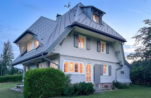 Villa Bergfriede - 5 Schlafzimmer - Feldberg im Schwarzwald