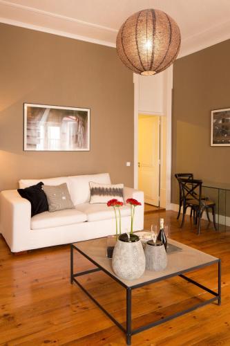Apartamento no Cais do Sodré zona com muita vida noturna TTLSP55 - image 3