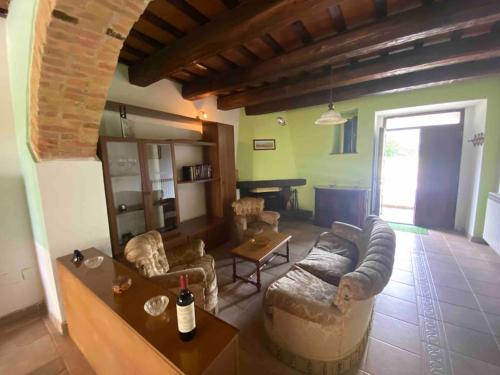  Appartamento piano terra indipendente con giardino Residenza Anatol in Fossato di Vico