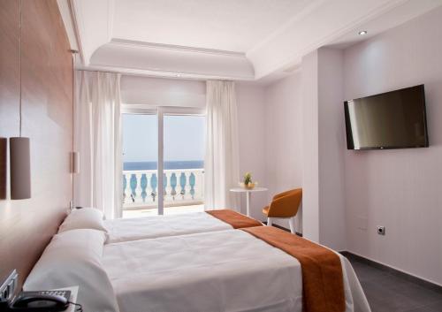 Hotel Los Delfines - image 12