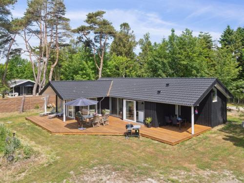 Holiday Home Elin - 200m from the sea in Lolland- Falster and Mon by Interhome