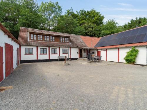  Holiday Home Helmer - 3km from the sea in Bornholm by Interhome, Pension in Østermarie