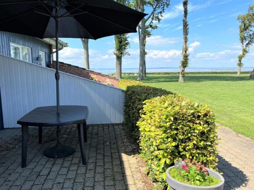  Apartment Jon - 50m from the sea by Interhome in Bogense