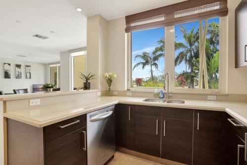 Coastal Condo Deerfield Beach Retreat 3 bed 2 bath