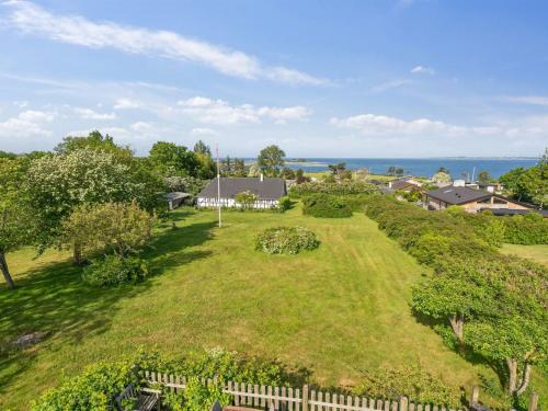  Holiday Home Ilkka - 220m from the sea in Funen by Interhome, Pension in Faaborg bei Helnæs By