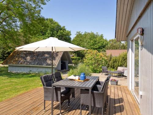  Holiday Home Jannike - 300m from the sea in Funen by Interhome in Humble