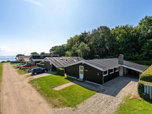 Holiday Home Fiete - 200m from the sea in SE Jutland by Interhome