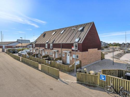 Holiday Home Martje - 10m from the sea in Djursland and Mols by Interhome