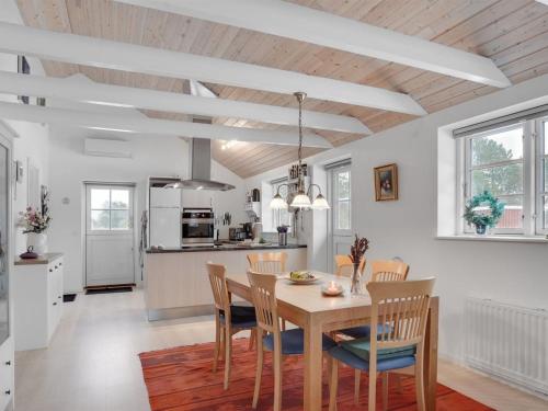  Holiday Home Alim - 400m to the inlet by Interhome in Storvorde