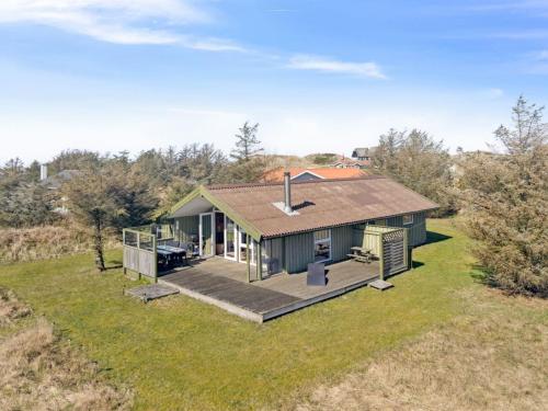 Holiday Home Tianna - 500m from the sea in NW Jutland by Interhome