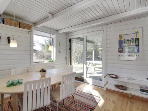  Holiday Home Wigman - 1-2km from the sea in NW Jutland by Interhome in Løkken