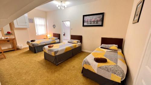 Castle Lodge Guest House - image 6