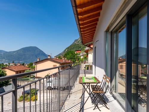  Apartment Casa Tondi by Interhome in Porlezza