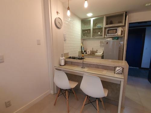 One-Bedroom Apartment image 5