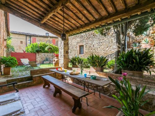  Holiday Home La Torre-4 by Interhome in Stigliano