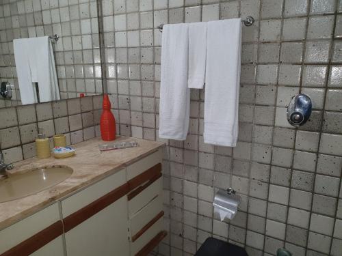 Studio Apartment image 1