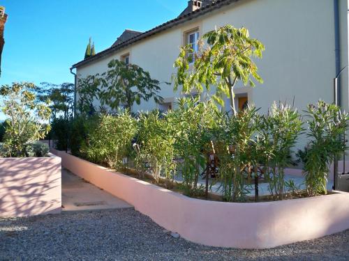 Marsanne cottage for 22 people in the heart of the vineyard - Location saisonnière - Badens
