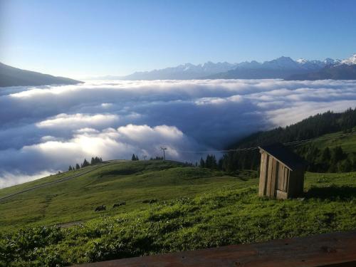 Cabin in Brixental by Ski Lift Access, Mittersill (photo 4)