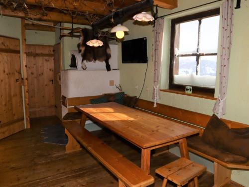 Cabin in Brixental by Ski Lift Access, Mittersill (photo 9)