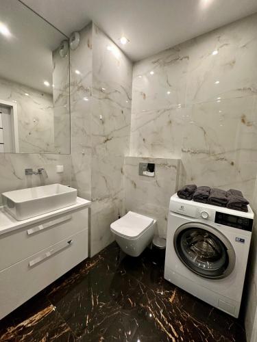 Ванна кімната, SDH 4 Radzymin comfortable apartment near Warsaw in Радзимін