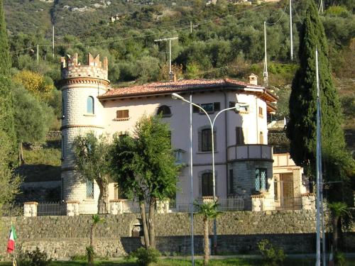 Villa immersa in Natura