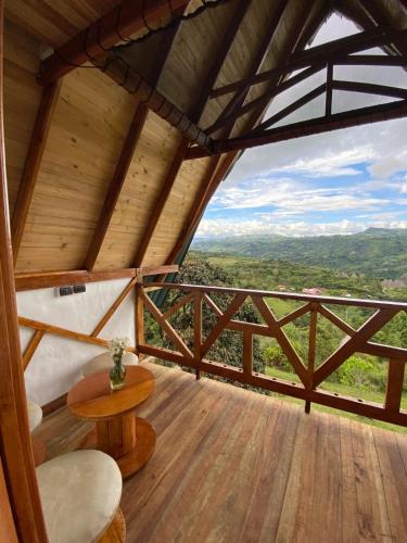 A környék, Antahkarana Casa Hotel in San Agustin