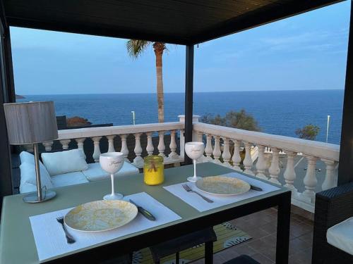 Anthéor, Studio type Loft, vue mer panoramique, plage à pieds