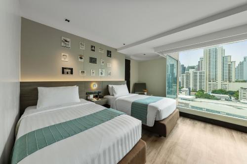 room detail thumbnail 1