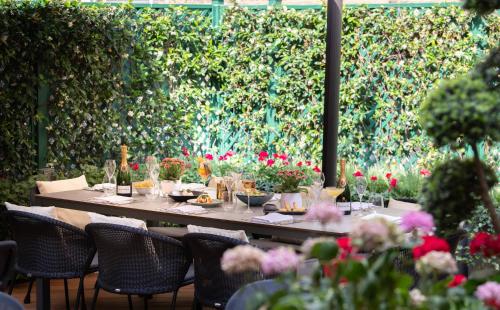 Sloane Place - image 13