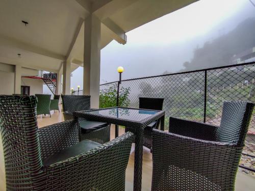 PerfectStayz Mussoorie Hills