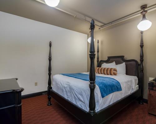 Brewhouse Inn and Suites in Milwaukee, USA