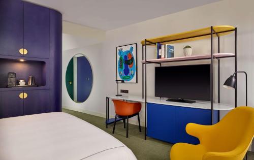 art'otel London Battersea Power Station Powered by Radisson Hotels - image 14