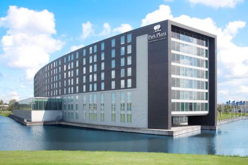 Park Plaza Amsterdam Airport - image 7