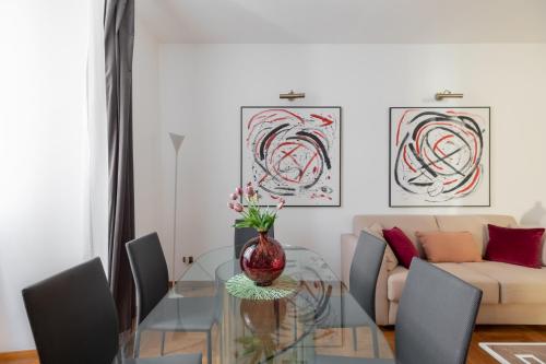 iFlat Red Roman Apartament, Roma