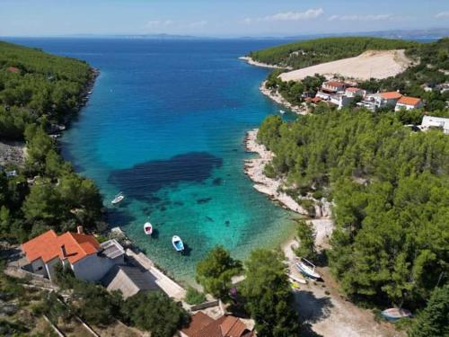 Primitivo Bay Hvar, Hvar (Lesina)