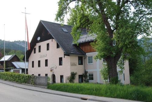 Gästehaus Mörtlmühle, Pension in Bad Goisern