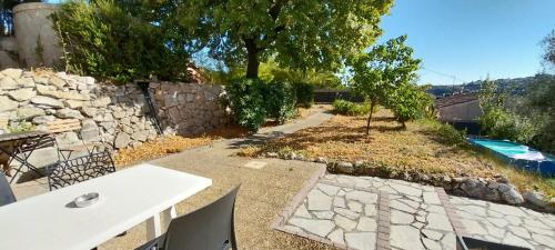 Dārzs, Joli 3p - Bas de villa in Saint-Andre-de-la-Roche
