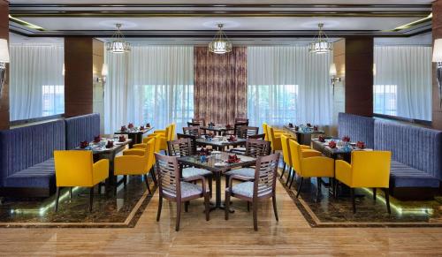 Hilton Alexandria Green Plaza - image 3