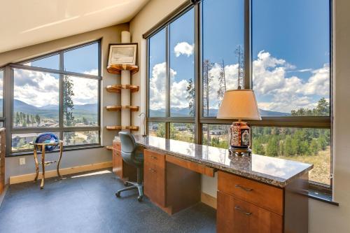 Private Fraser House with Mtn Views and Grill - Near WP - image 11