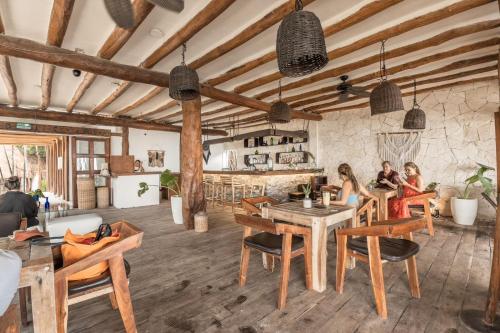 Niken Beachfront Tulum Hotel