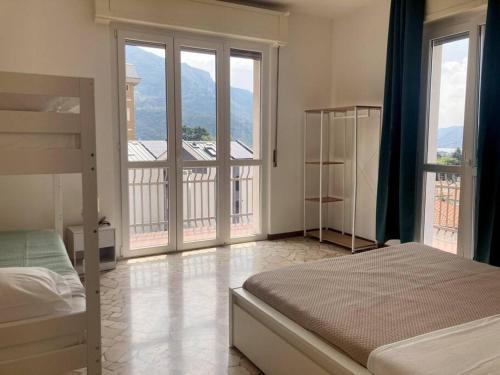 Spacious Apartment with Panoramic Views in Lecco