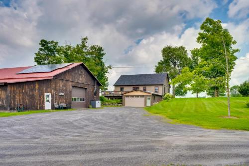 Hardwick Family Home on VAST Snowmobile Trail